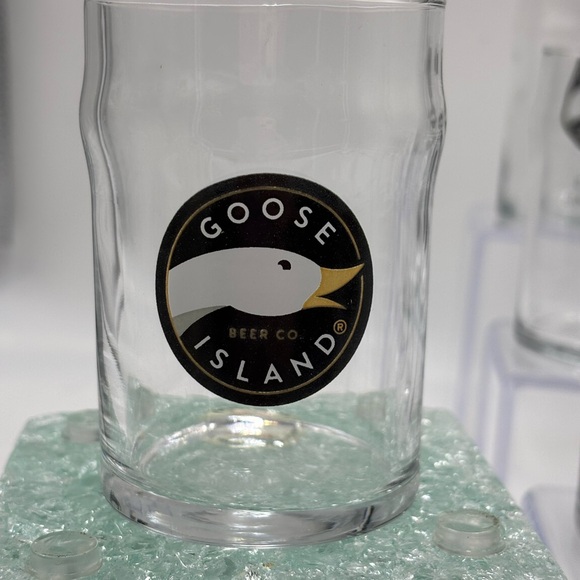 8 Goose Island Beer Co. Glasses. Est. 1988 Chicago, IL. Sold As One Lot. Home - Picture 3 of 8